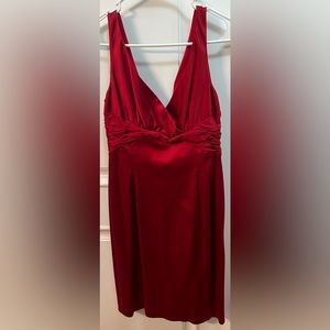 Beautiful shiny red cocktail dress- great condition - Jones New York size 8